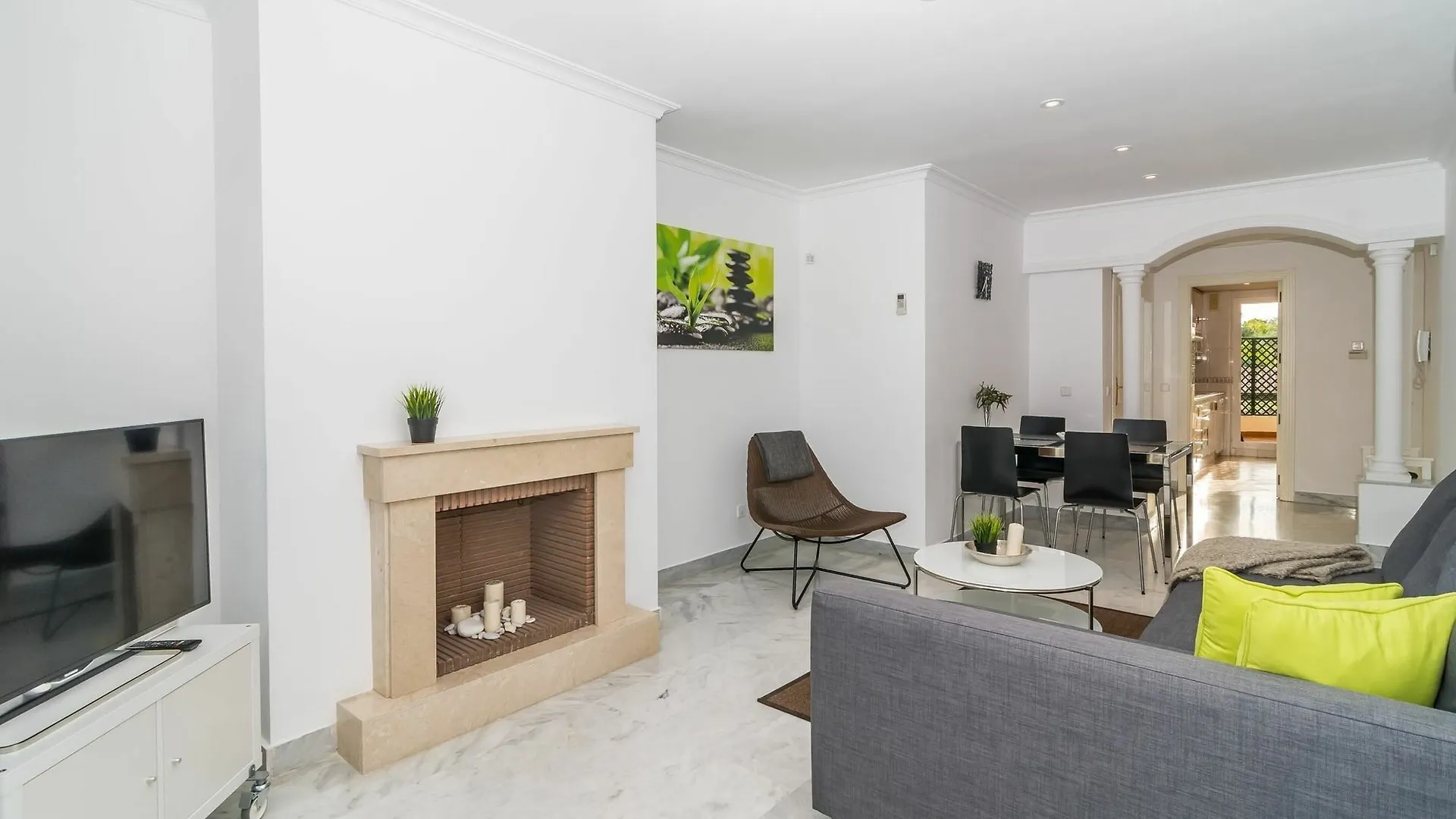 Apartment Senorio Giralda-Sag Roomservice 마르베야 스페인