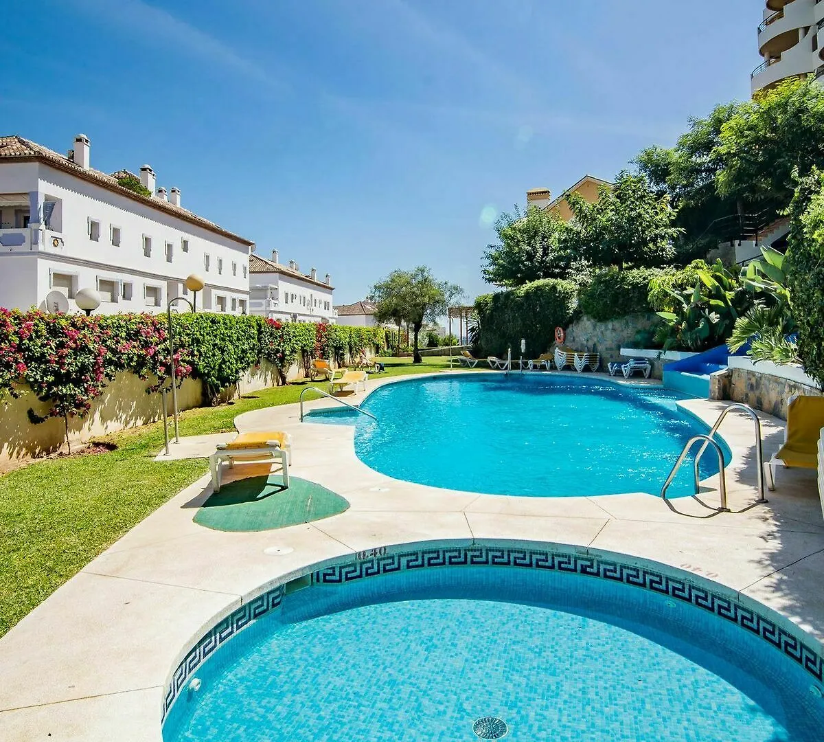 Apartment Senorio Giralda-Sag Roomservice 마르베야